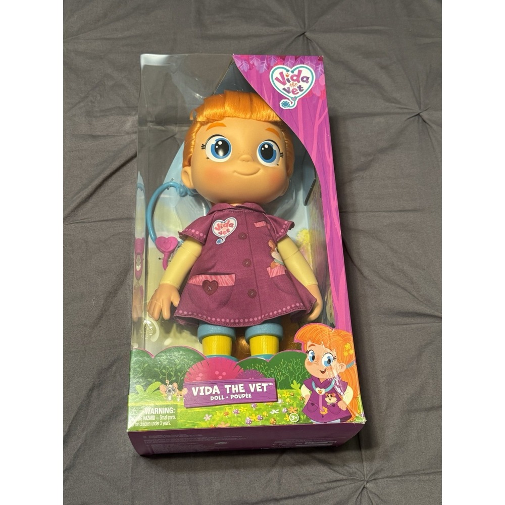 New In Box Vida The Vet  13" Toddler Doll with Stethoscope Smock & Boots 2024